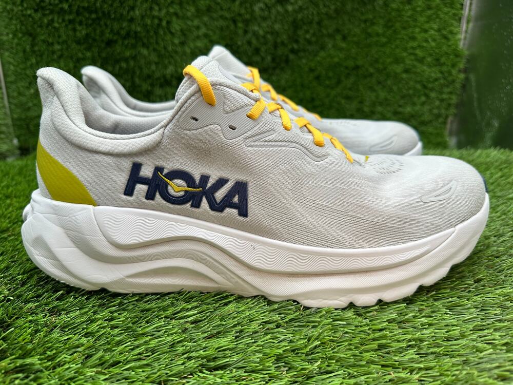 Hoka One One Arahi 8 1168690-SSTC Athletic Sneaker Mens 12D Gray Jacquard Sports